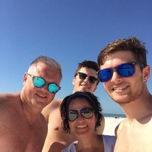 Meet your Posher, Sheila